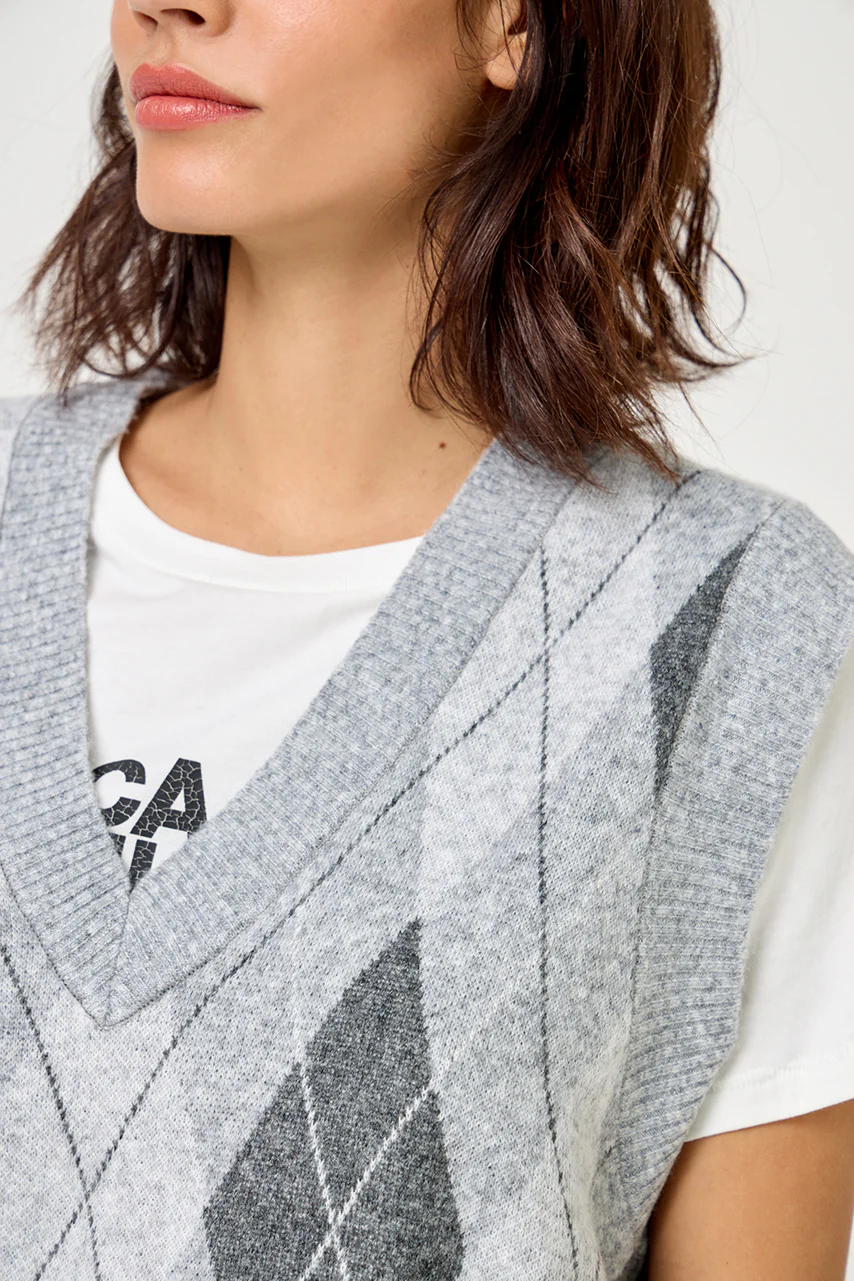 Pull Sans Manche Jacquard - Image 4