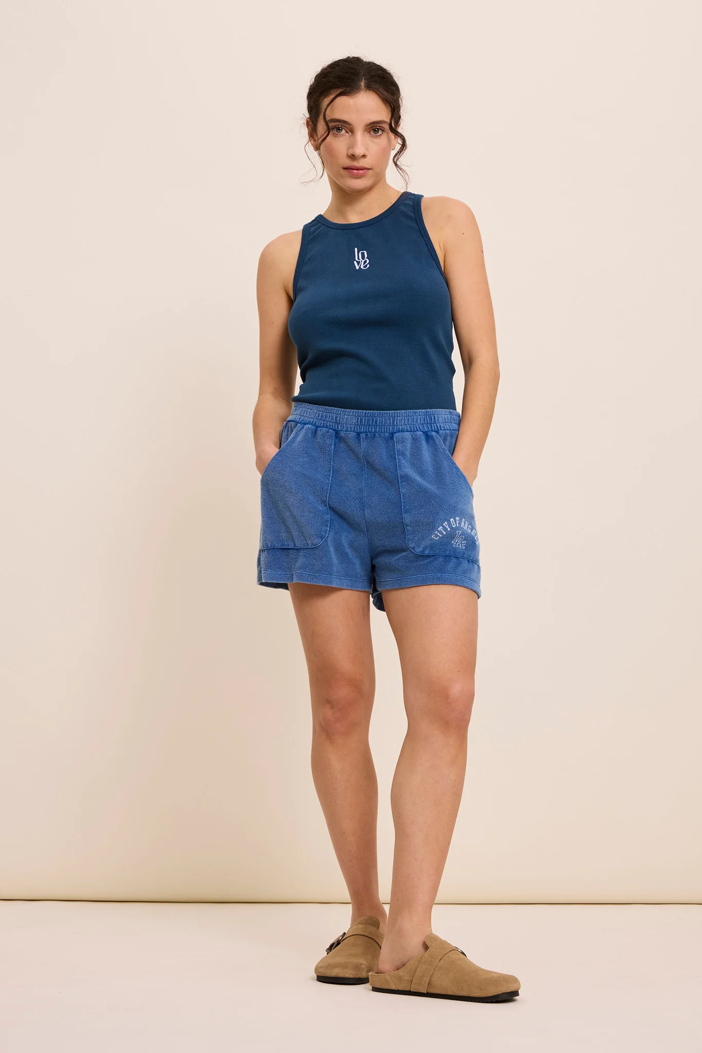 Short Angels - Image 4